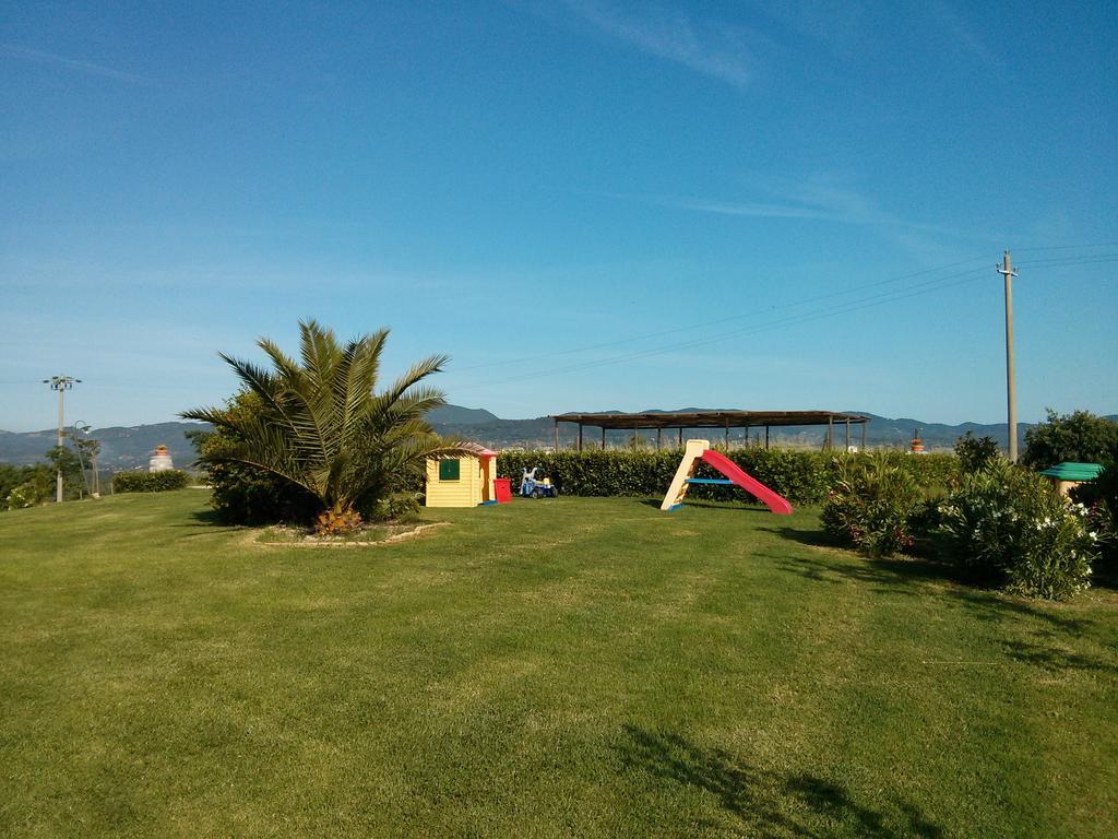 Agriturismo Borgo Campetroso Suvereto Buitenkant foto