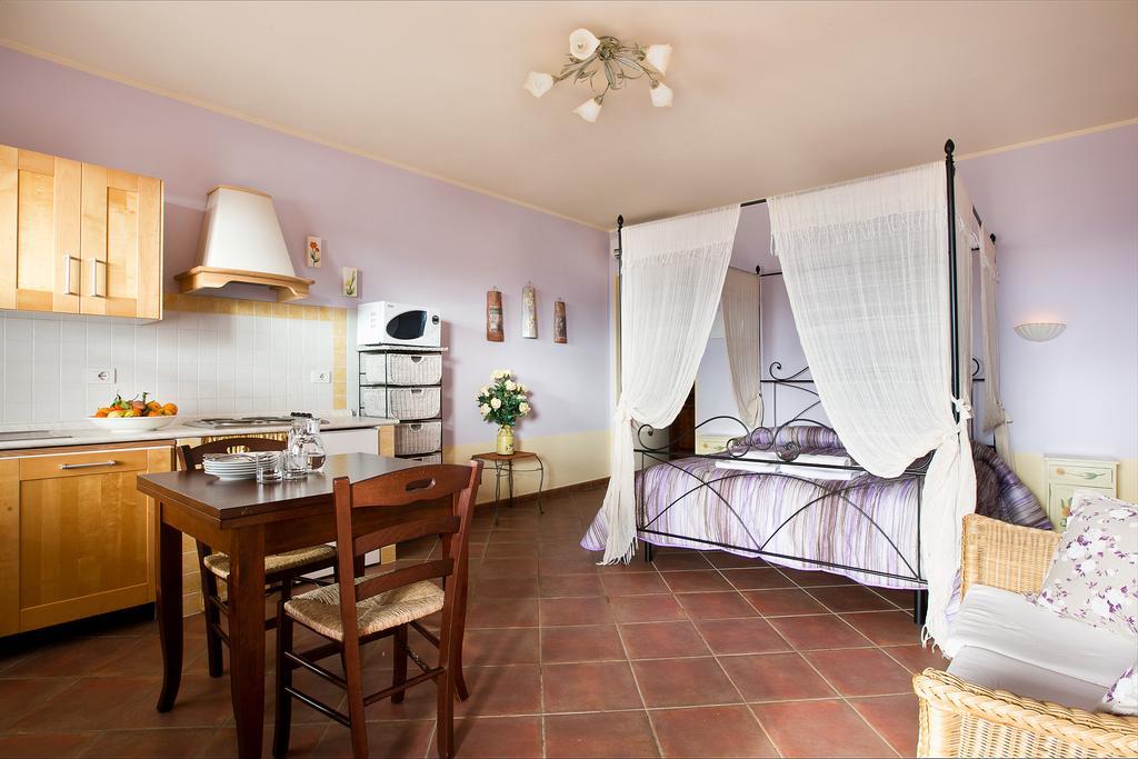 Agriturismo Borgo Campetroso Suvereto Buitenkant foto